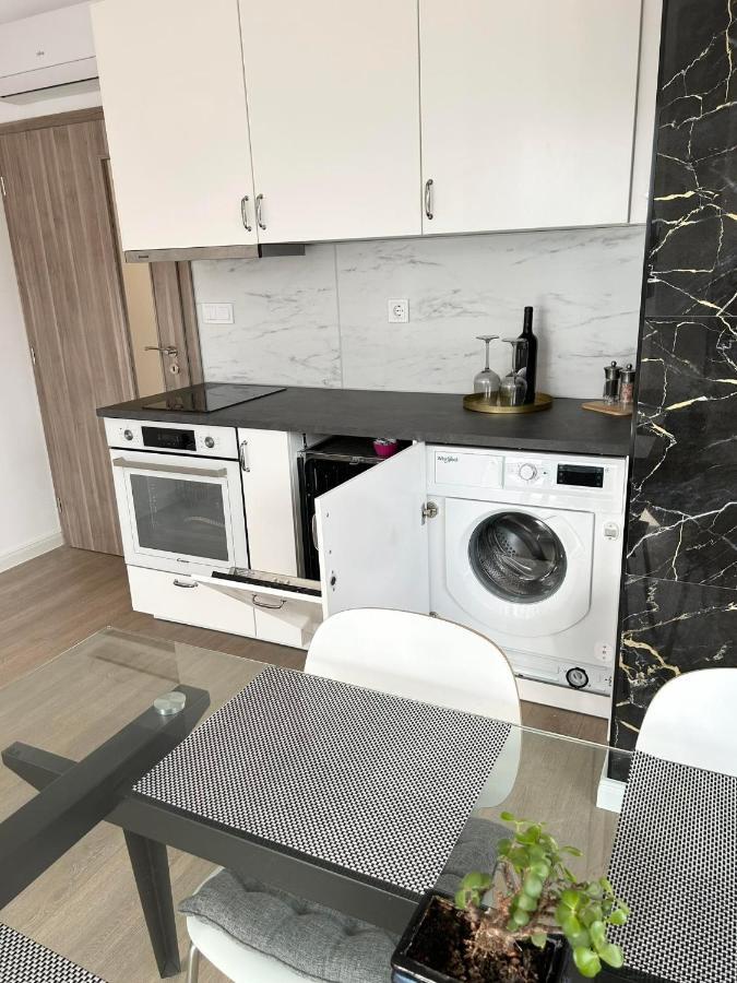 וארנה Smart Apartment Mir מראה חיצוני תמונה